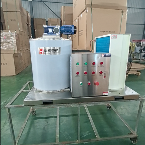 1吨片冰机发往山东食品厂客户